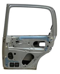 PORTA TRASEIRA DIREITA CORSA / CLASSIC 1996 A 2016