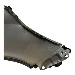 PARALAMA ESQUERDO SPIN 2015 A 2018 C/ FURO MOLDURA S/ PISCA