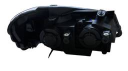 FAROL ESQUERDO GOLF 2008 A 2013 CROMADO NOVO
