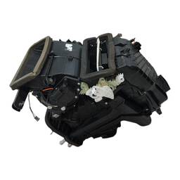 CAIXA EVAPORADORA GRAND SIENA COM AR DIGITAL CONFERIR FOTOS