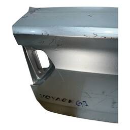 TAMPA TRASEIRA VOYAGE G6 G7 G8 2013 A 2022