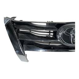 GRADE TOYOTA SW4 2016 A 2020 PEQUENO DETALHE 