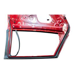 PORTA TRASEIRA ESQUERDA TRACKER 2020 2022 2023/..