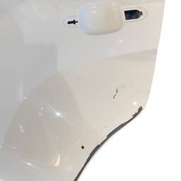 PORTA TRASEIRA ESQUERDA MOBI DETALHES FOTOS