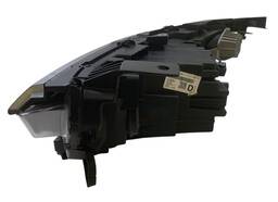 FAROL DIREITO PULSE FASTBACK 2022 A 2024 SEMINOVO RECUPERADO