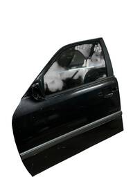 PORTA DIANTEIRA ESQUERDA MERCEDES CLASSE C W202 1993-2000