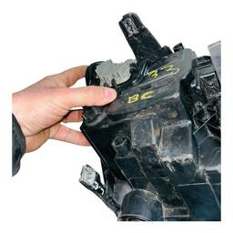 FAROL ESQUERDO JETTA 2018/ GLI FULL LED