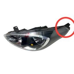 FAROL ESQUERDO KA 2018 A 2021 MASC NEGRA FRISO CROMADO