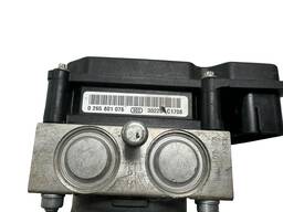 MÓDULO ABS VERSA MARCH 0265801076 0265232826AA