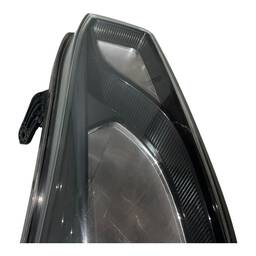 FAROL DIREITO HB20 2013 A 2019 MÁSCARA NEGRA