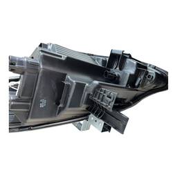 FAROL DIREITO VERSA 2015 A 2020