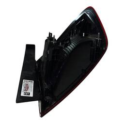 LANTERNA TRASEIRA ESQUERDA CRUZE 2017 A 2023 SEDAN (CANTO)