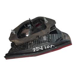 LANTERNA TRASEIRA DIREITA VOYAGE G6 G7 (MALA)