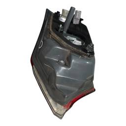 LANTERNA TRASEIRA ESQUERDA COROLLA 2015 A 2017 (MALA) C/ LED