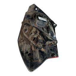 LANTERNA TRASEIRA ESQUERDA MOBI 2017/