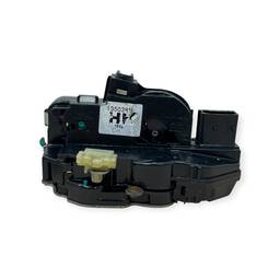 FECHADURA PORTA DIANTEIRA ESQ CRUZE12/16 TRACKER 14/19 5PINO