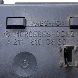 CINZEIRO PORTA TRAS DIR MERCEDES CLASSE E W211 A2118100830