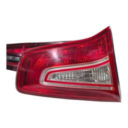 LANTERNA TRASEIRA ESQUERDA SPORTAGE 2011 2012 A 2016 (MALA)