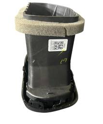 DIFUSOR AR LADO ESQUERDO ORIGINAL FIAT PULSE 22/25 100262086