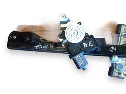 MÁQUINA DE VIDRO PORTA DIANTEIRA ESQUERDA TRACKER 14 A 2019