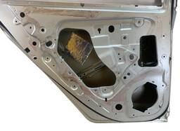 PORTA TRASEIRA ESQUERDA ONIX PRISMA 2013 A 2020  ORIGINAL