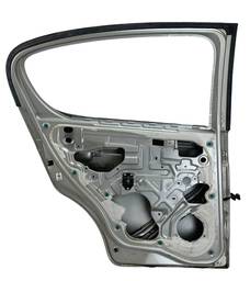 PORTA TRASEIRA ESQUERDA PALIO ATTRACTIVE 2012 A 2017