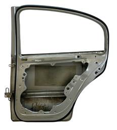 PORTA TRASEIRA DIREITA POLO SEDAN 2003 A 2015