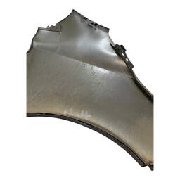 PARALAMA ESQUERDO SPIN 2015 A 2018 C/ FURO MOLDURA S/ PISCA