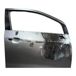 PORTA DIANTEIRA DIREITA TRACKER 2014 A 2019