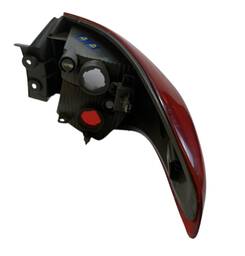 LANTERNA TRASEIRA ESQUERDA HB20 HATCH 2013 A 2019 (CANTO)