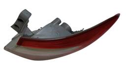 LANTERNA TRASEIRA DIREITA HB20 HATCH 2013 A 2019 (CANTO)