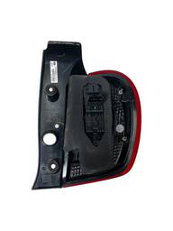 LANTERNA TRASEIRA ESQUERDA MARCH 2015 A 2020