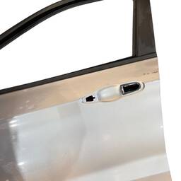 PORTA DIANTEIRA ESQUERDA FIAT TORO 2016 2017 2018/..