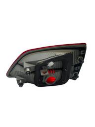 LANTERNA TRASEIRA ESQUERDA HB20 HATCH 2013 A 2019 (MALA)