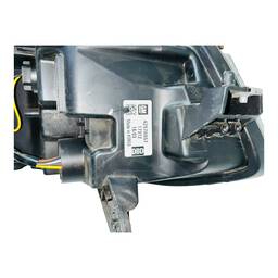 FAROL ESQUERDO TRACKER 2017 A 2019 C/ LED