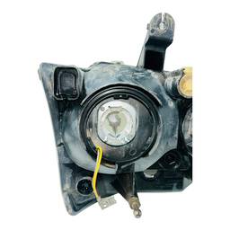 FAROL ESQUERDO S10 BLAZER 2001 A 2011 CROMADO