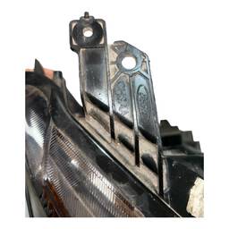 FAROL DIREITO RANGER 2013 2014 A 2016