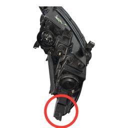 FAROL ESQUERDO PEUGEOT 2008 2015/ C/ LED