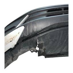 PARACHOQUE DIANTEIRO POLO 2023 2024 2025/..