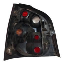 LANTERNA TRASEIRA DIREITA POLO HATCH 2003 2004 A 2006 AMBAR