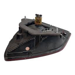 LANTERNA TRASEIRA ESQUERDA FOX CROSSFOX 2015 A 2022 (MALA)