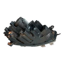 FAROL ESQUERDO POLO 2023 2024 2025/..