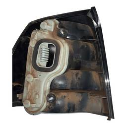 LANTERNA TRASEIRA DIREITA ASTRA HATCH 2003 A 2012 BICOLOR