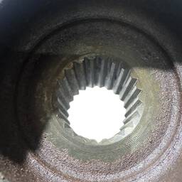 MONTANTE MANGA EIXO FURO DESALINHADO ESQ ORIGINAL FIAT MOBI