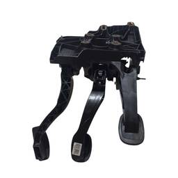 PEDALEIRA COMPLETA ORIGINAL FIAT MOBI 2017 A 2025