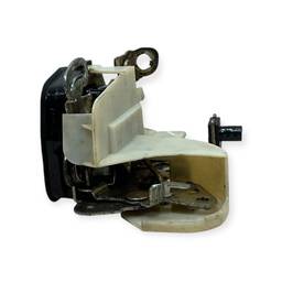 FECHADURA PORTA DIANTEIRA DIREITA CORSA 1996 A 2016 CLASSIC