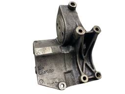 Suporte Da Bomba De Direção Hidraulica  Kia Sorento 2.5 08