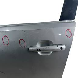 PORTA DIANTEIRA ESQUERDA SUZUKI GRAND VITARA 2009 A 2016