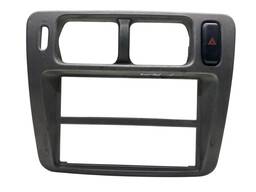 Moldura Acabamento Central Do Painel Original Tr4 2007 A 09