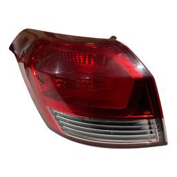 LANTERNA TRASEIRA ESQUERDA CRETA 2017 A 2024 S/ LED (CANTO)